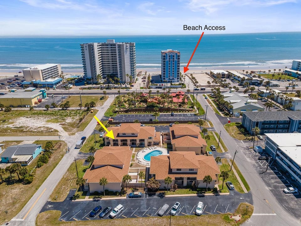 Oasis 21 House in Daytona Beach Shores