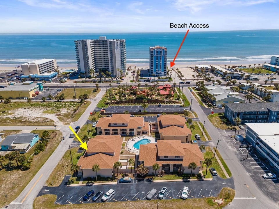 Oasis 18 House in Daytona Beach Shores
