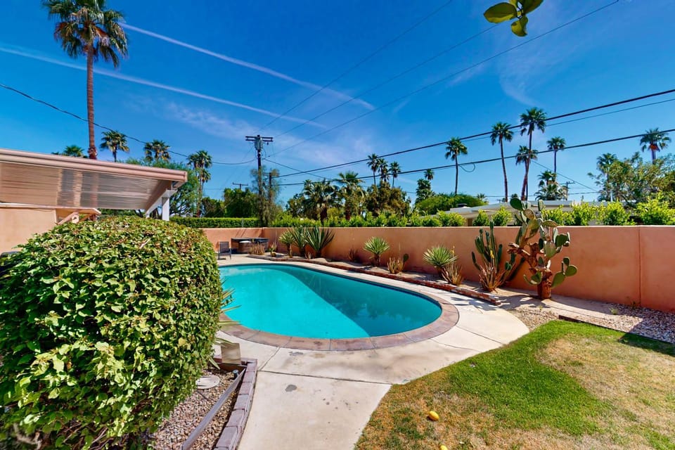 Early California Style - 290 House in Palm Springs