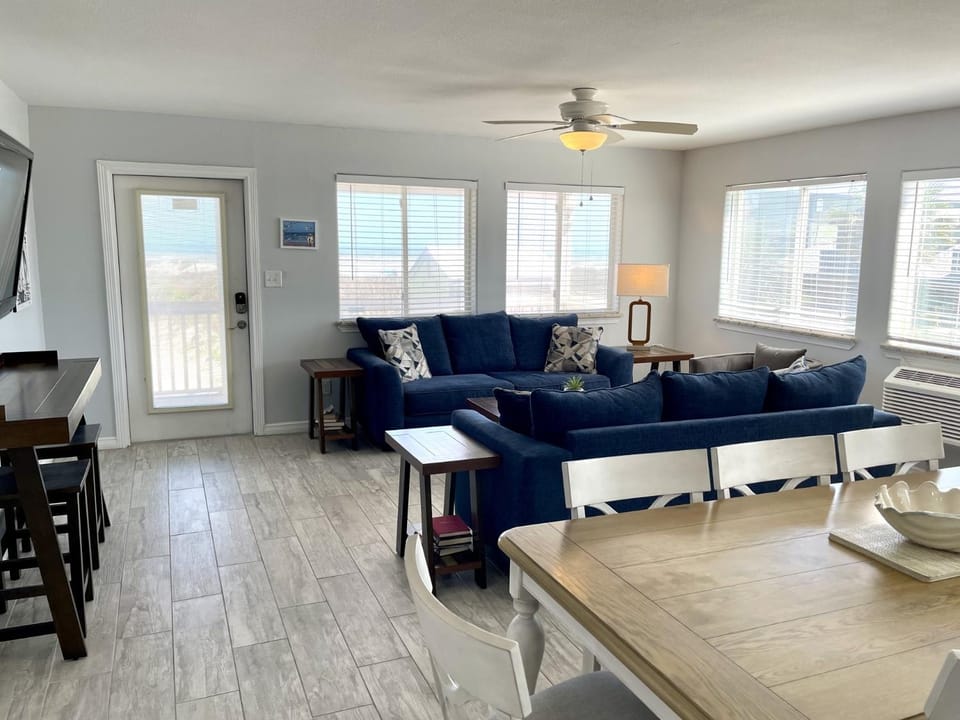 Beachgate Condo Suites and Hotel 227 condo Apartment in Port Aransas