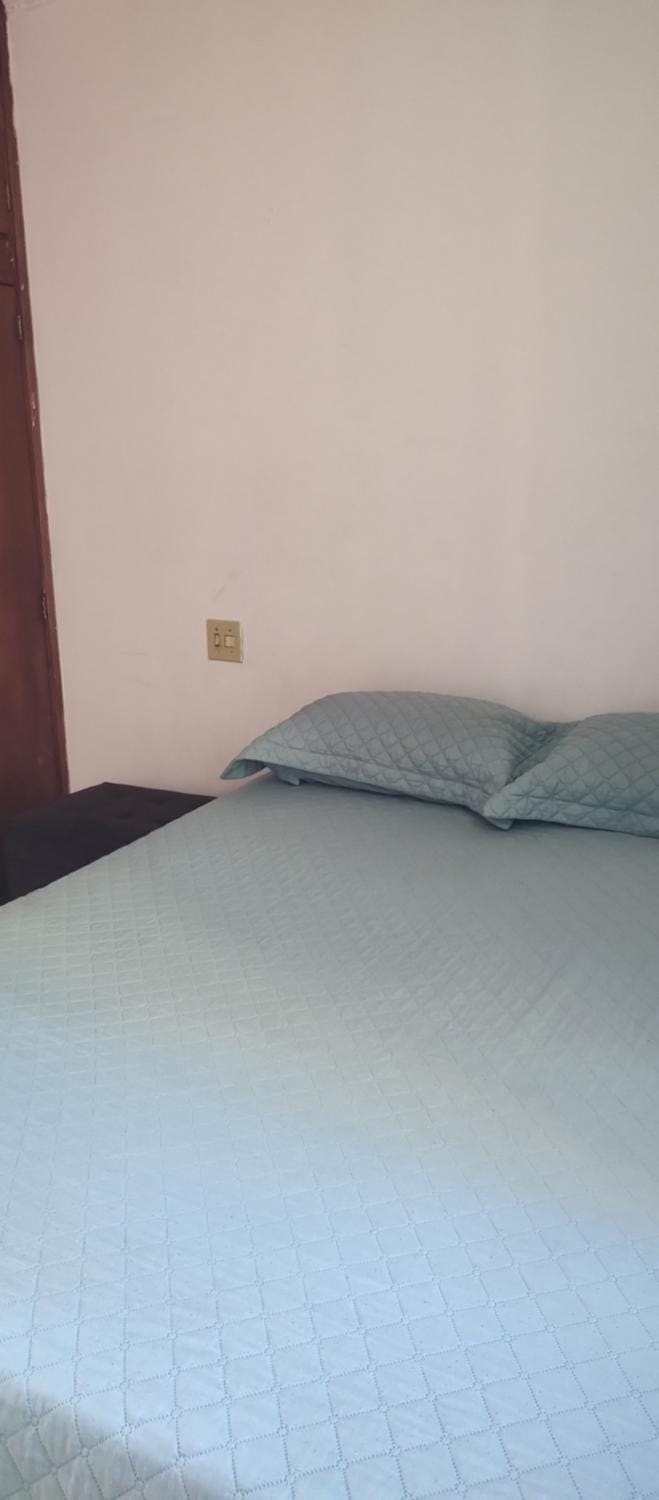 Quarto em apartamento casal Apartment in São José do Rio Preto