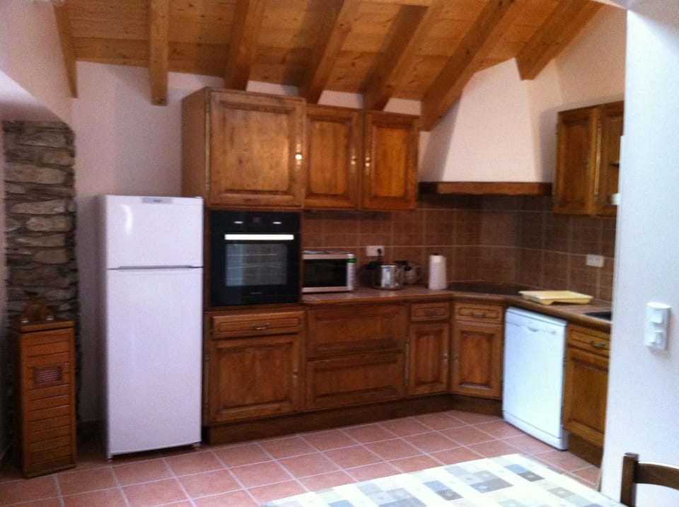 Maison De Caractère En Pierre cal Batlle House in Catalonia