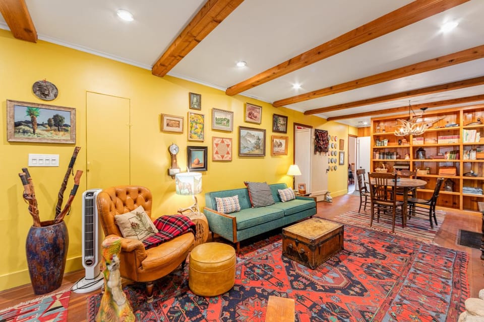 Idyllwild Glory Days House in Idyllwild-Pine Cove