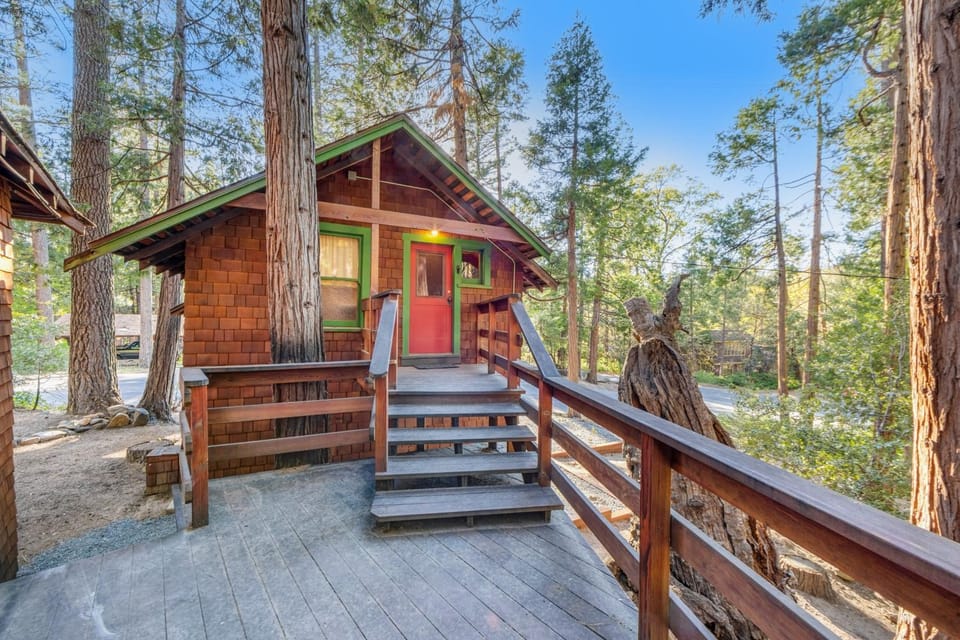 Idyllwild Glory Days House in Idyllwild-Pine Cove