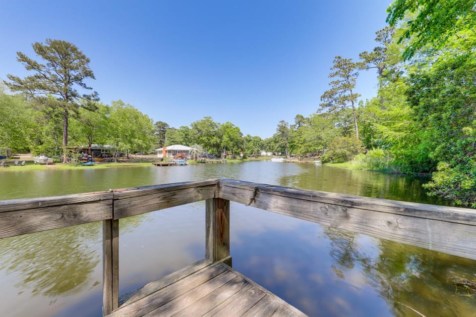 Waterfront Lake Marion Home w/ Dock: Fish & Boat! House in Lake Marion