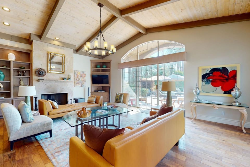 Indulgent Escape In Rancho Mirage House in Rancho Mirage