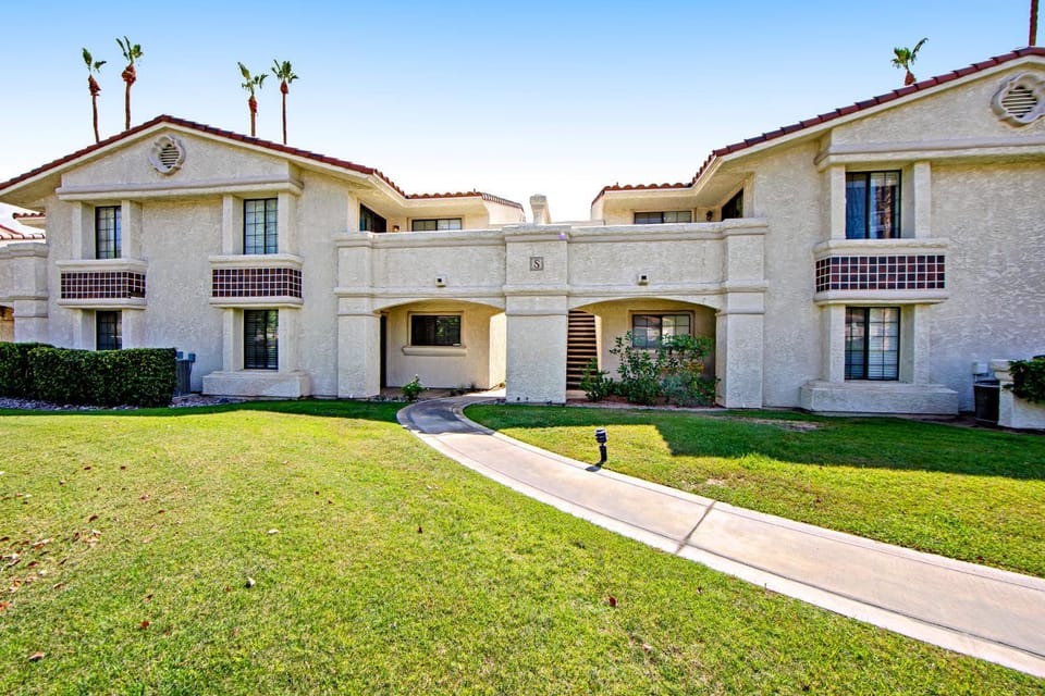 La Casita Mesquite - 47166 - 7 night minimum rental Apartment in Palm Springs