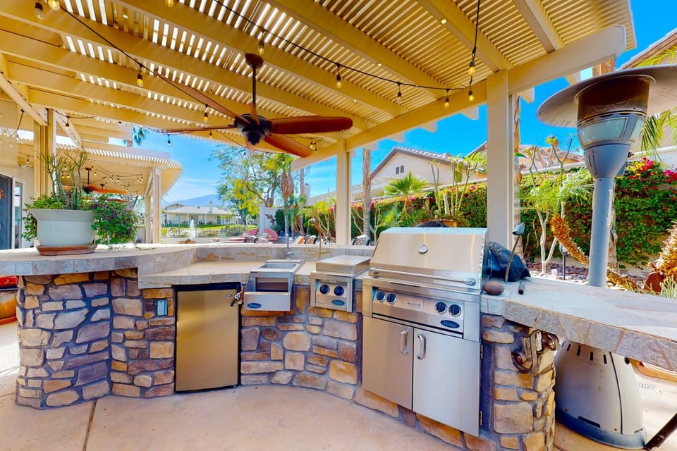 Life by the Palms House in Indio