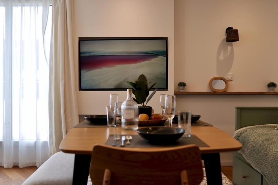 Penthouse - Eiffel Tower View - Porte de Versailles - Parking Apartment in Issy-les-Moulineaux
