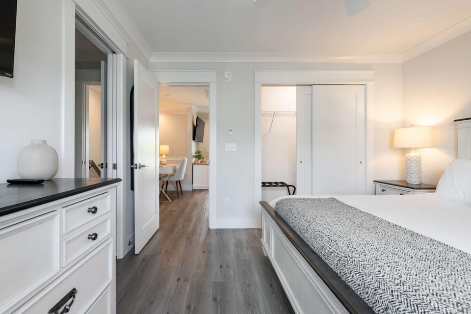 Surfside at The Cove Riverwalk Villas House in Wilmington