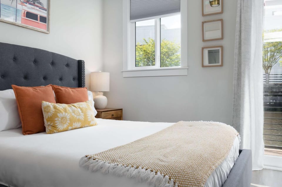 Surfside at The Cove Riverwalk Villas House in Wilmington