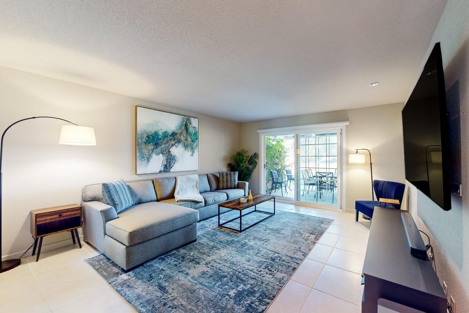 Palms & Peaks 7 Night minimum stay House in Palm Springs
