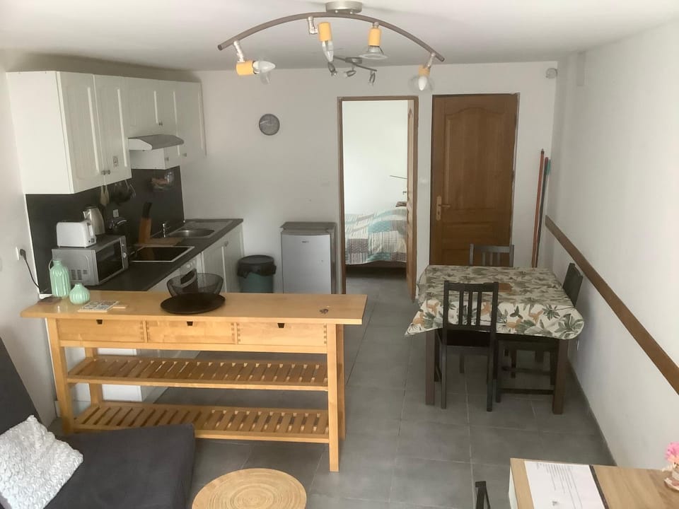 Gite Augirons Apartment in Nouvelle-Aquitaine