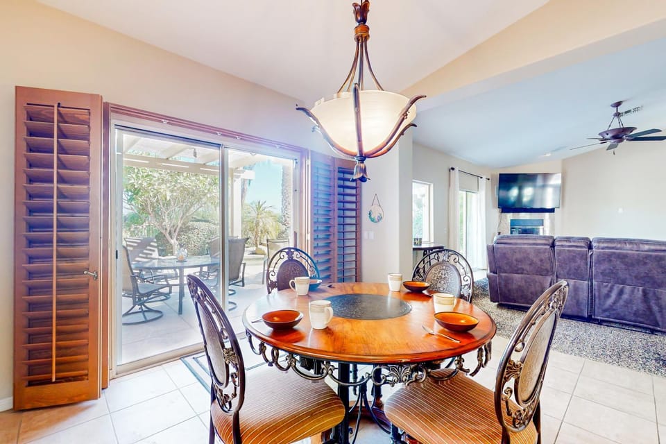 Relax at Indian Springs House in La Quinta