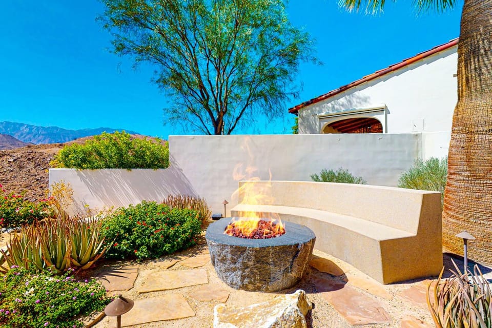 Santa Rosa Villa House in Cathedral City