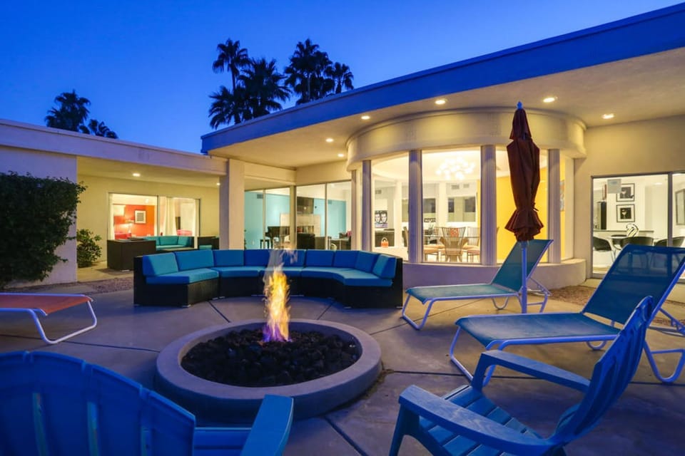 The Martini House - 380 House in Palm Springs