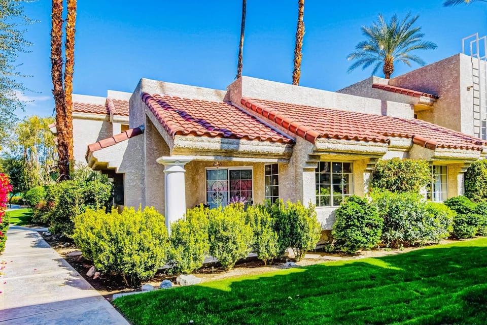The Brio Palm Springs House in Cathedral City