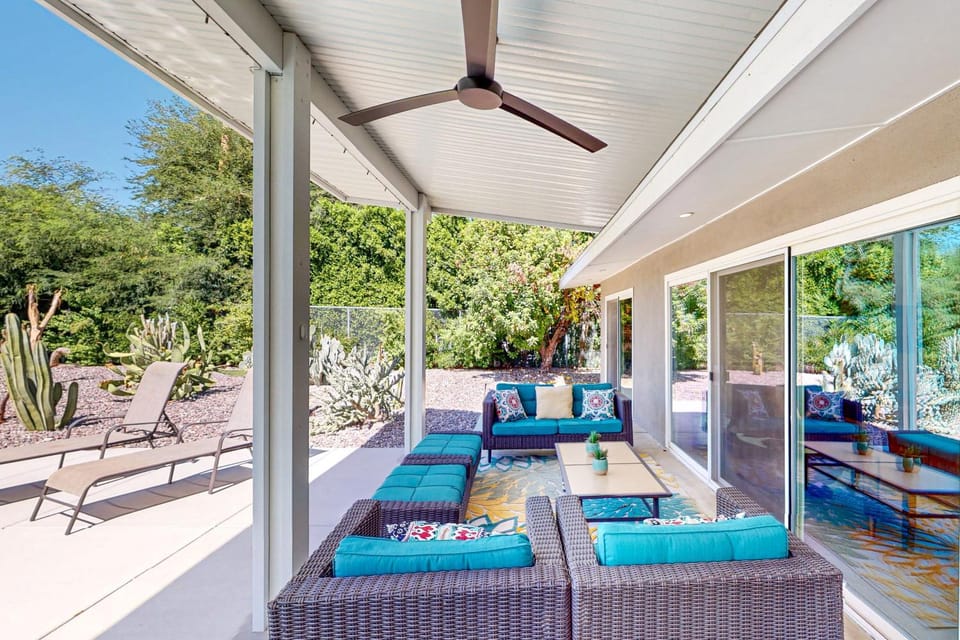The Sanctuary in the Sun - 9036 House in Cathedral City