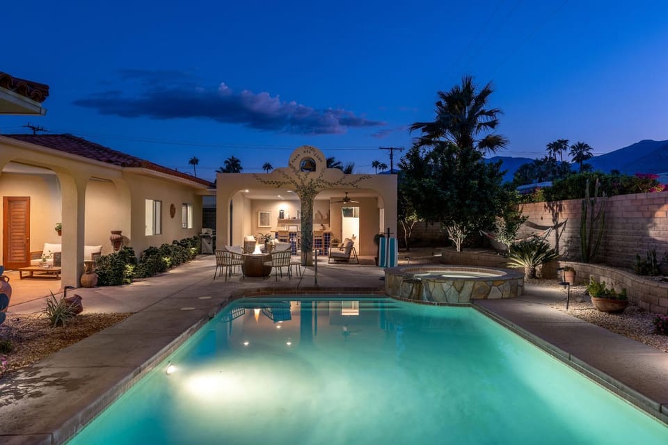 Casa Del Lobo House in Palm Springs