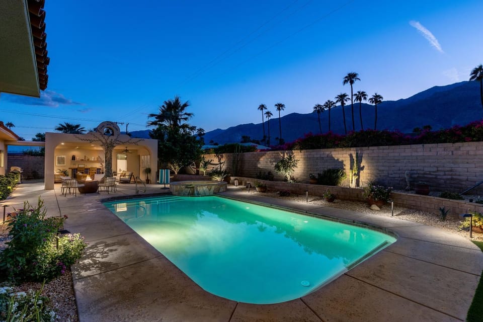 Casa Del Lobo House in Palm Springs