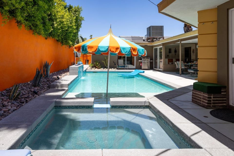 Casitas Del Monte House in Palm Springs