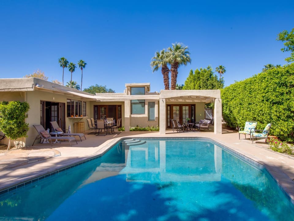 Reeves Garden House House in Palm Springs