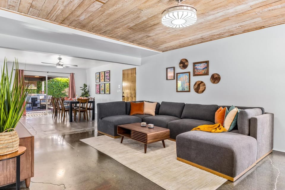 Sunny Dreams House in Palm Springs