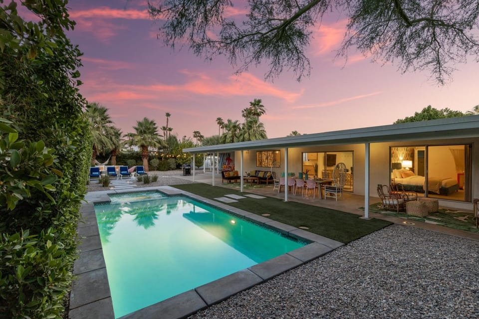 The Modernist Retreat House in Palm Springs