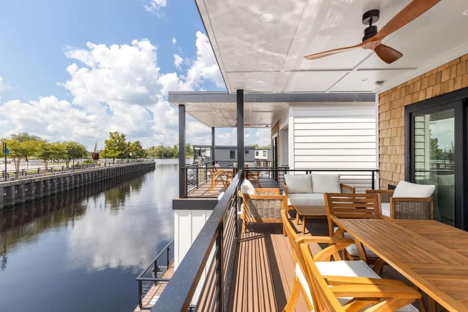 Celebration at The Cove Riverwalk Villas House in Wilmington
