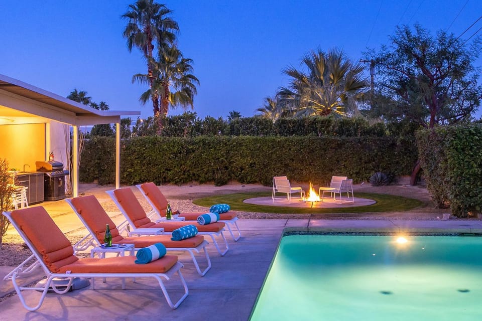 Papillon Palm Springs House in Palm Springs
