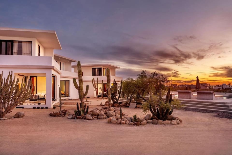 Property building, Day, Natural landscape, Garden, Sunset