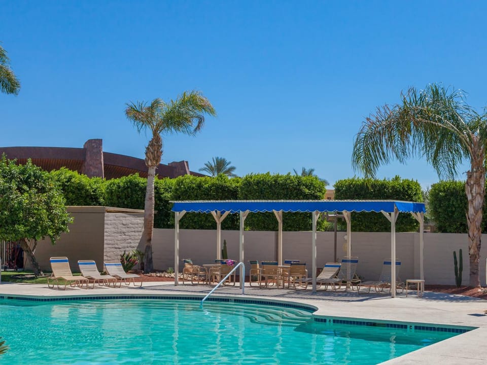 Double Down Hideaway House in Palm Springs