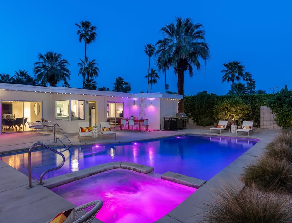 Desert Bloom Retreat House in Palm Springs