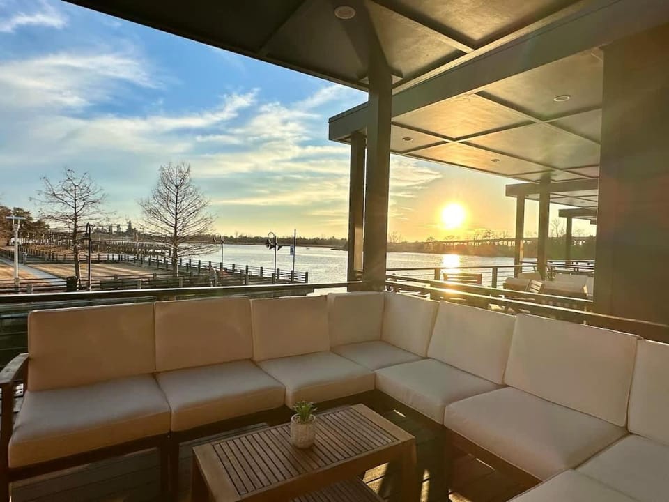 Paris at The Cove Riverwalk Villas House in Wilmington