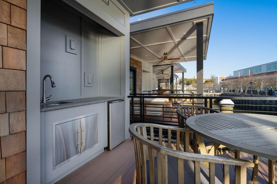 Flourish at The Cove Riverwalk Villas House in Wilmington