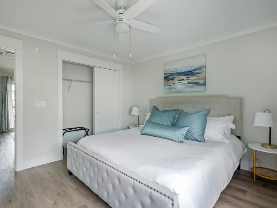 Leisure at The Cove Riverwalk Villas House in Wilmington