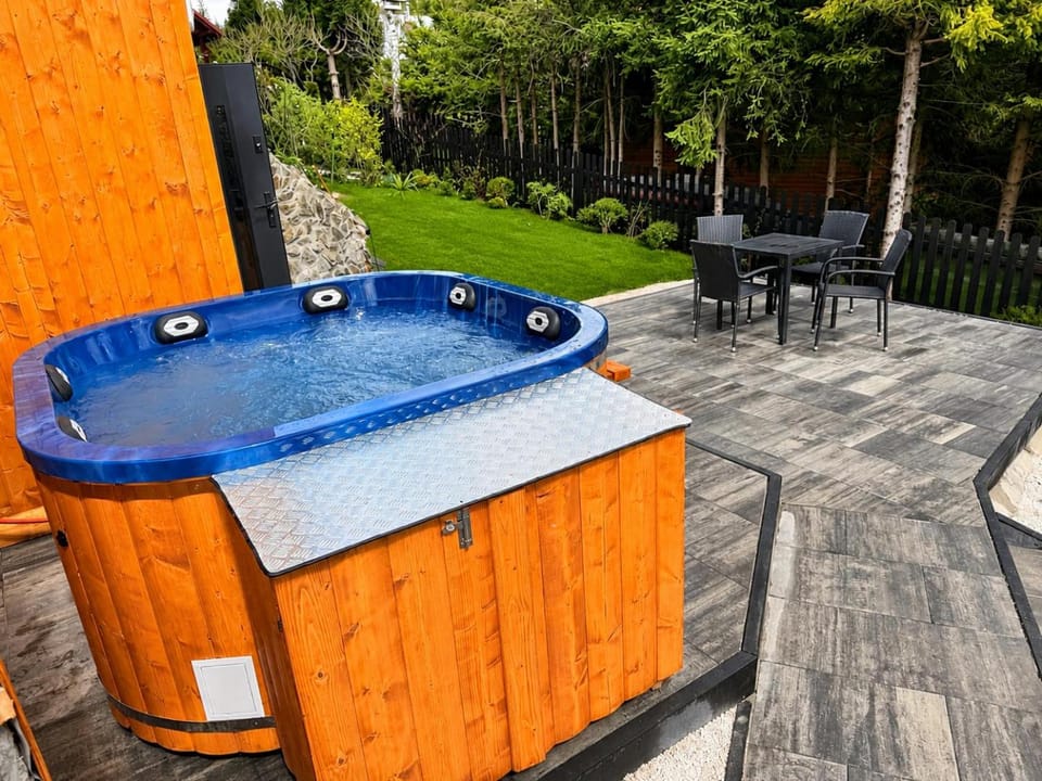 Hot Tub