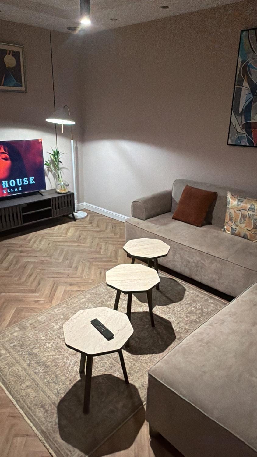 مودرن ريحانه Apartment in Medina