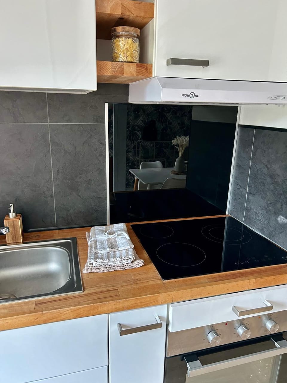 Kitchen or kitchenette, stove