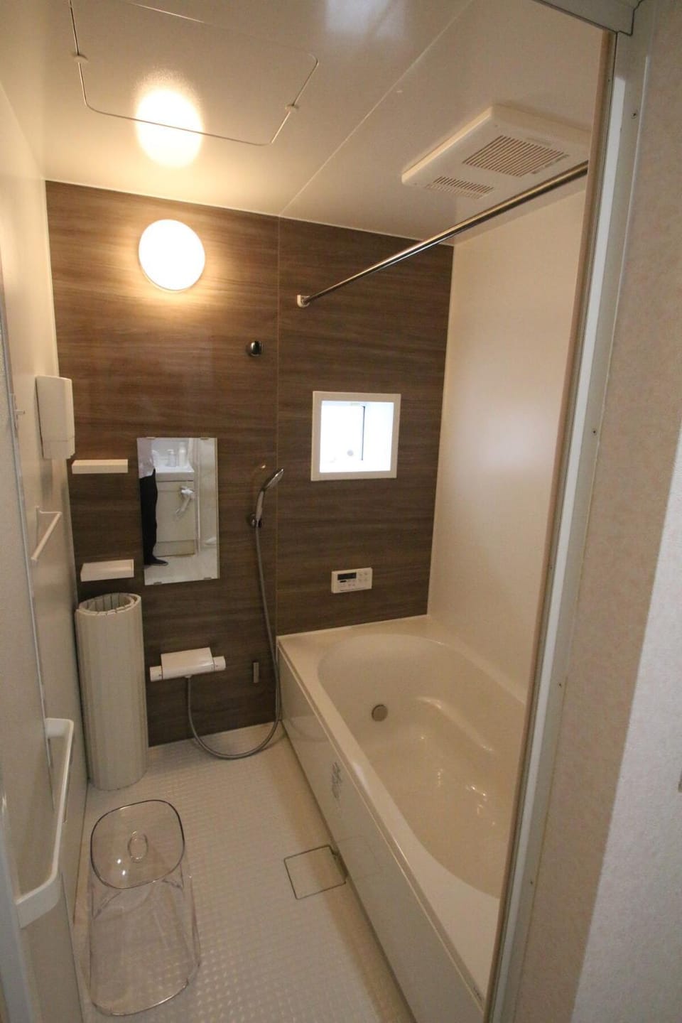 AMP FLAT KUHONJi Apartment in Japan