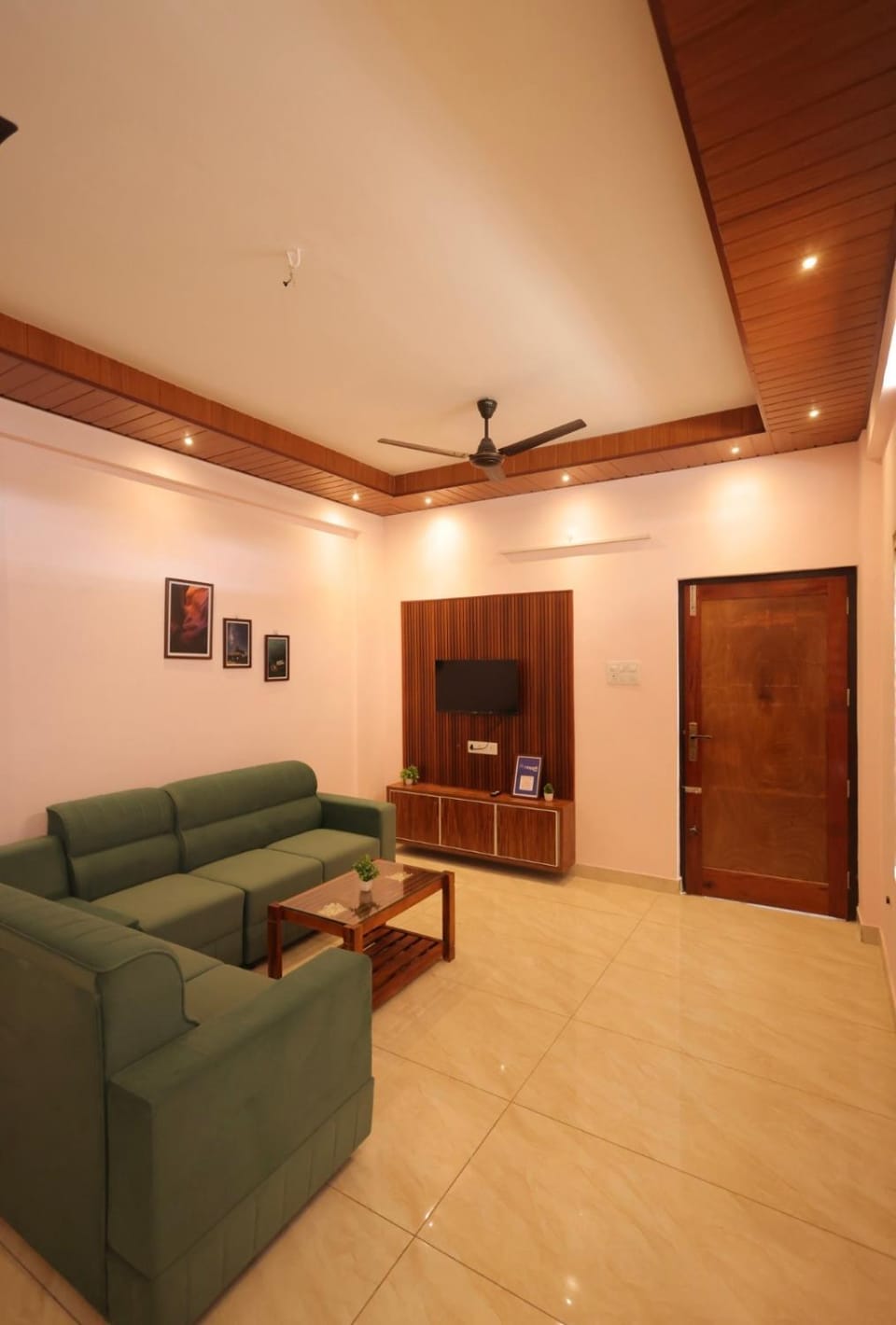 Urban living 2BHK Luxe-Happifistays Apartment in Thiruvananthapuram