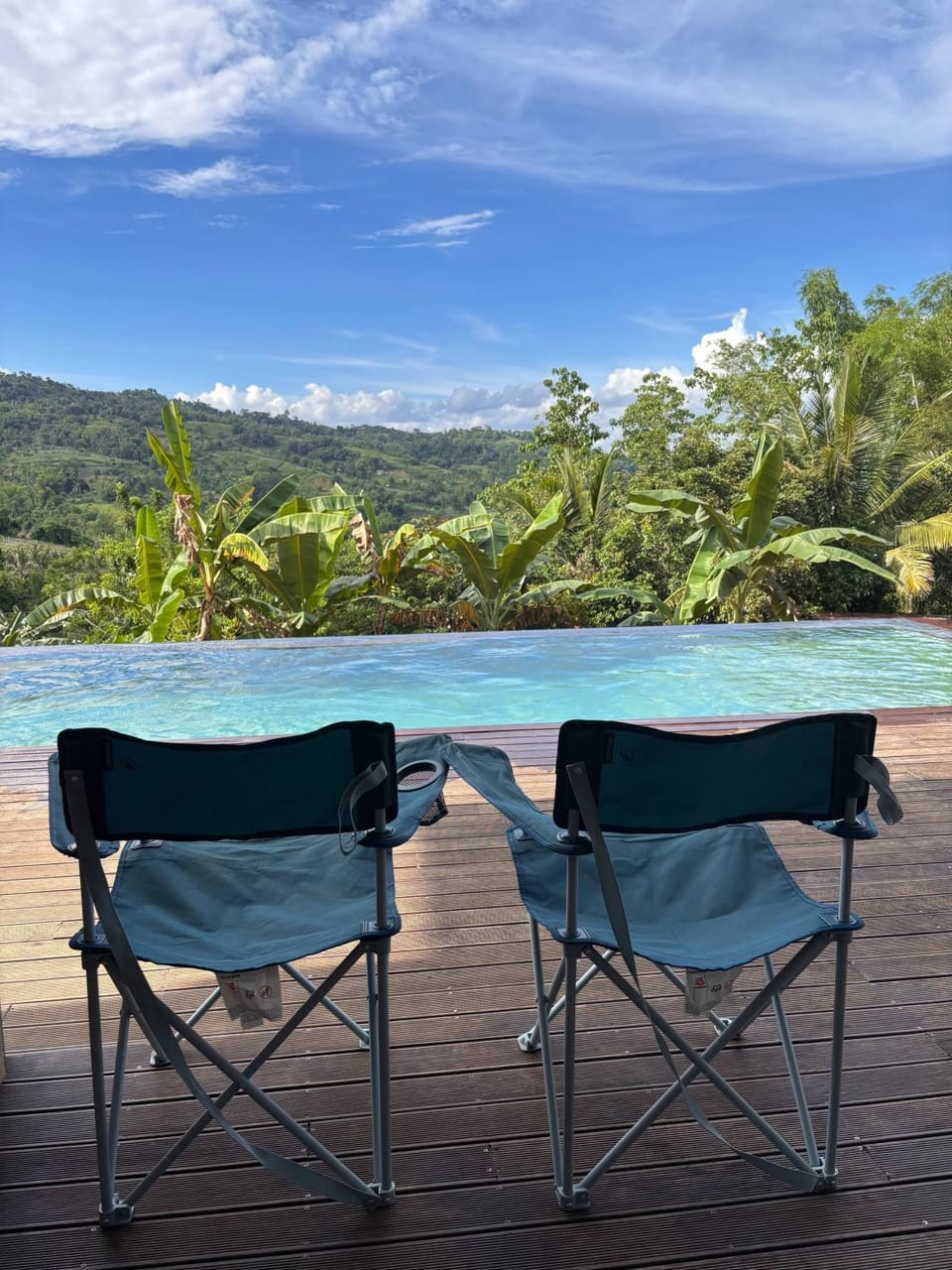 Mountain view, Pool view, Swimming pool
