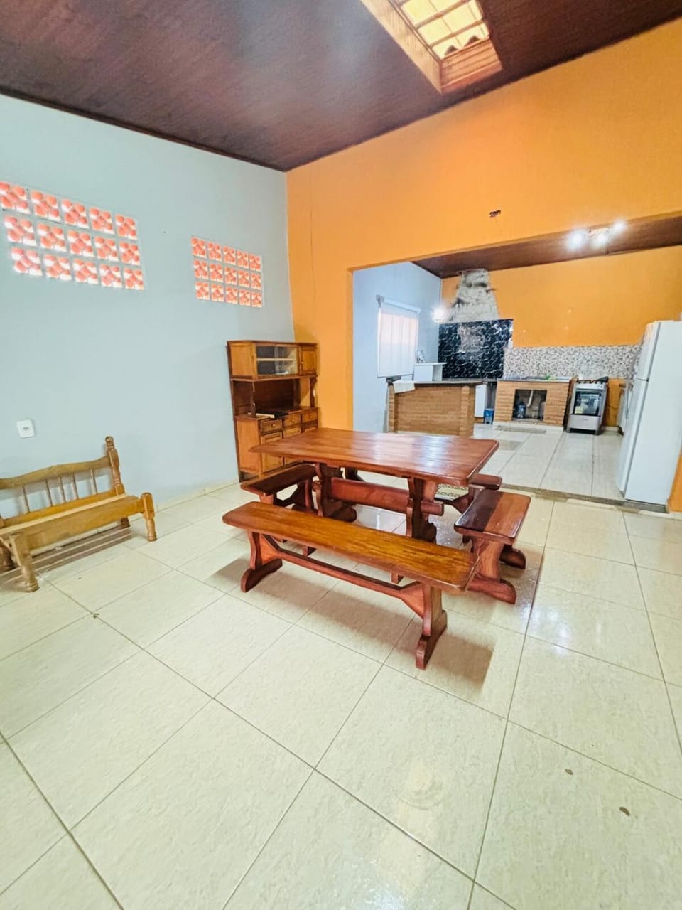 Casa com 5 Studios Central e 8 minutos do Paraguai - Grupos até 20 pessoas House in Foz do Iguaçu