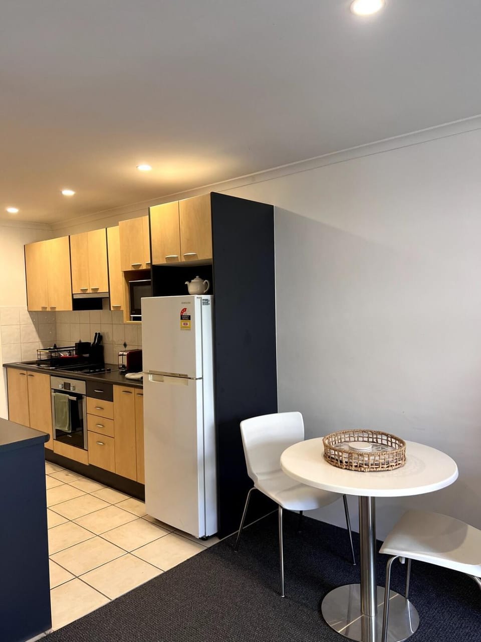 Sydney Rd Manly, Walk to Beach, Shops and Cafes Apartment in Manly