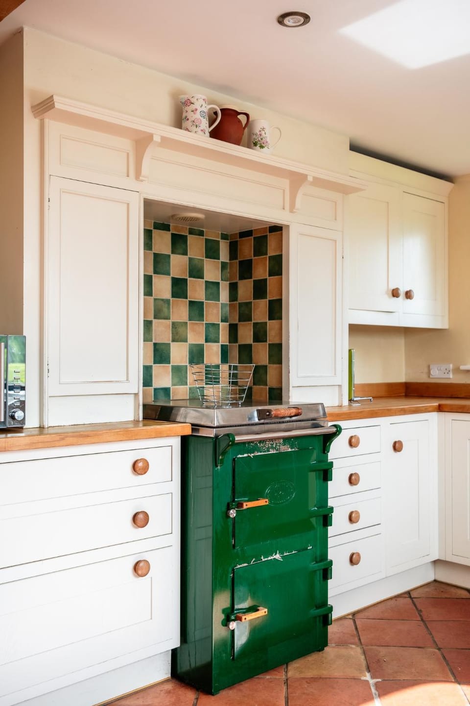 Stunning Five Bedroom Home Near Tewkesbury House in Malvern Hills District