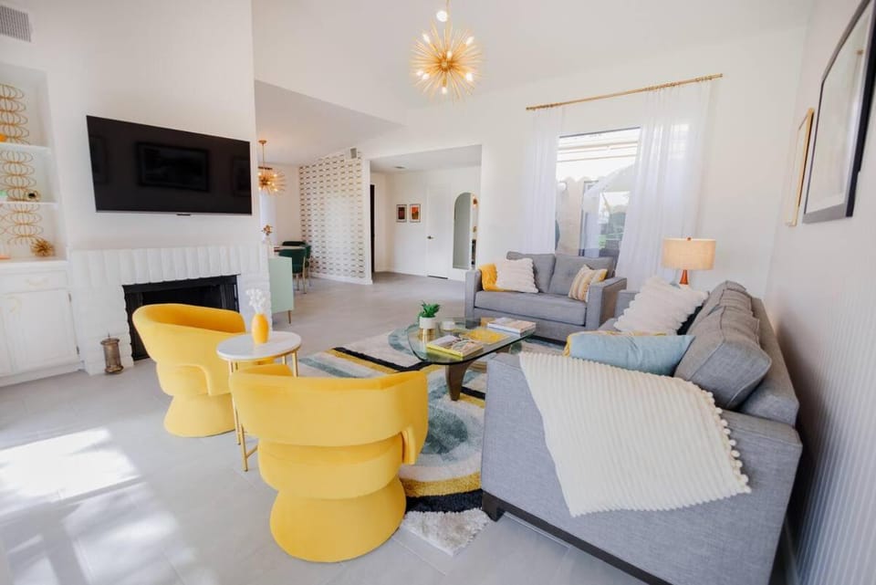 TV and multimedia, Living room