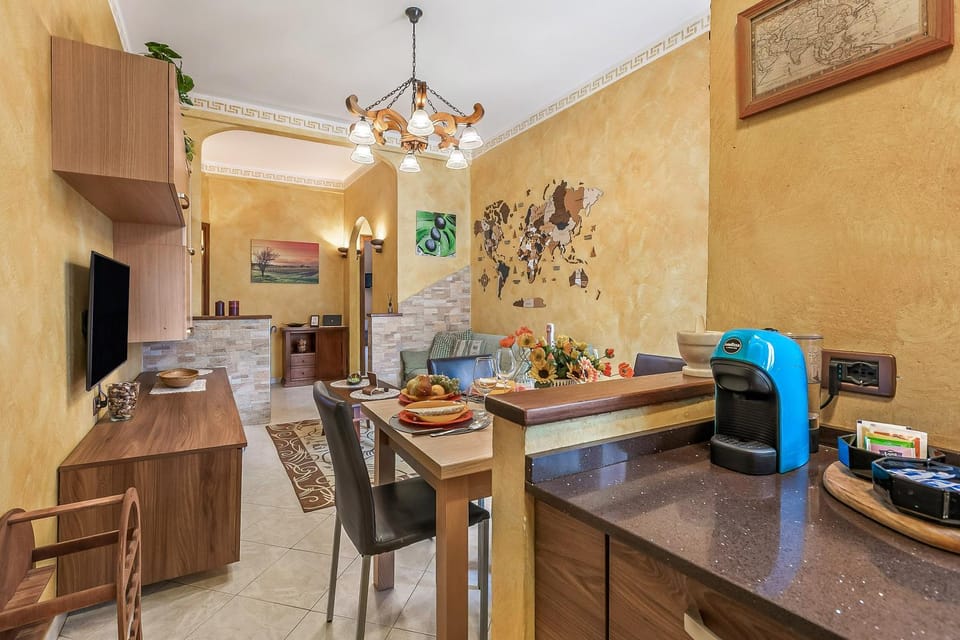 Living room, Dining area