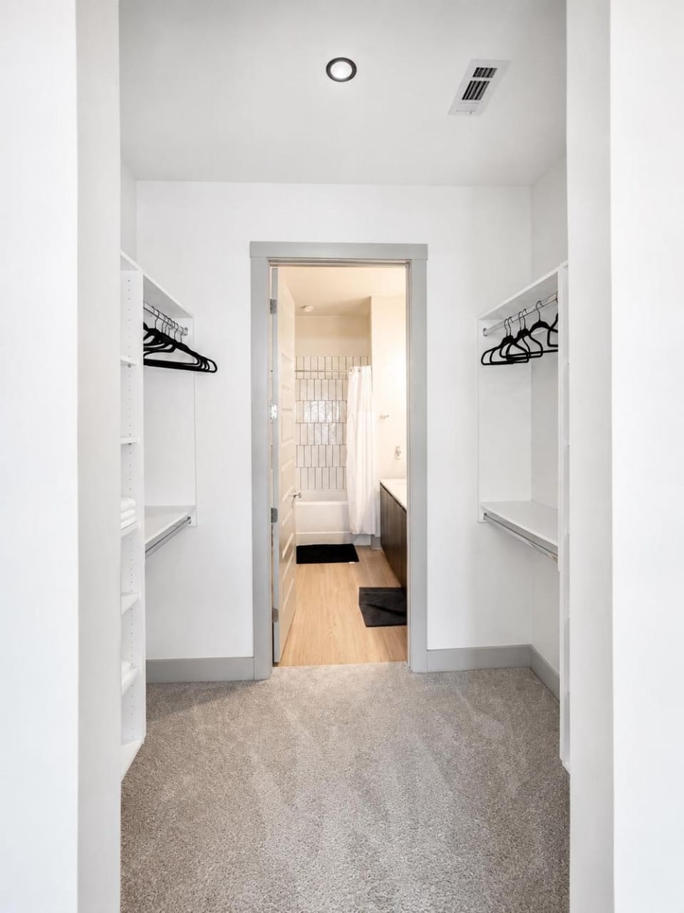 Luxury 2BR Near MBZ Stadium & Airport Apartment in Atlanta