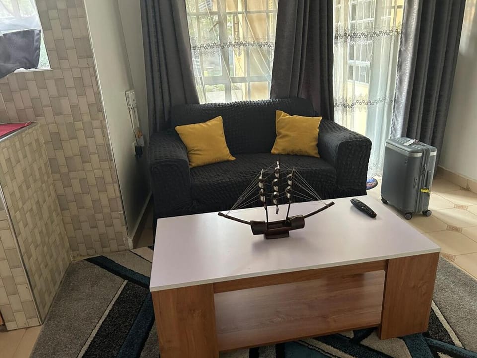 Secure 1BR, Fast Fibre WiFi , Parking and Quiet Area Apartment in Kenya