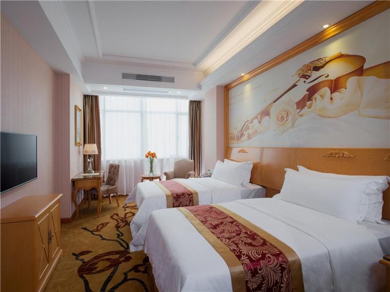 Vienna Hotel Tianbao Road Hotel in Shenzhen